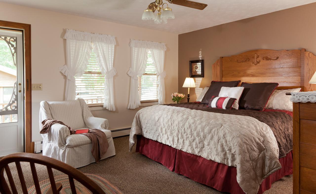 The White Oak Inn Zuck Extérieur photo